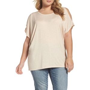 Bobeau Cold Shoulder Top